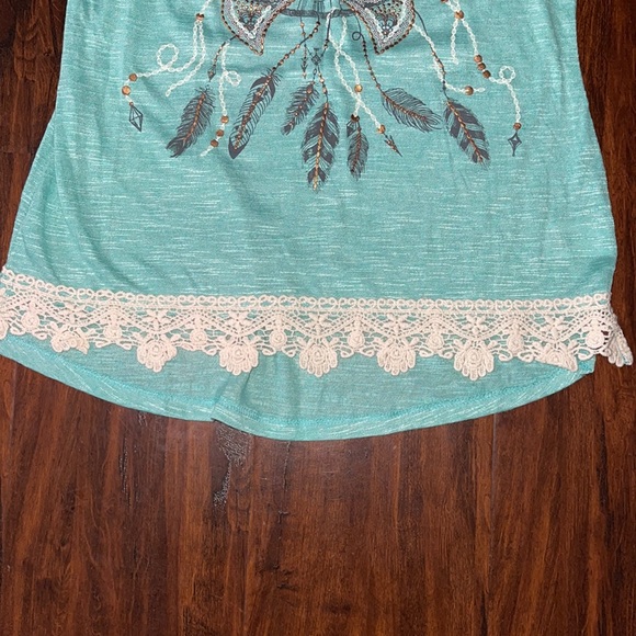 3 For $12 Girls Butterfly Tank Top - Picture 3 of 7